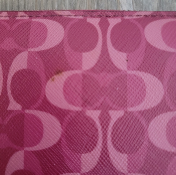 Coach Pink Peytons Dream Leather Wallet with Zipper Great Used Condition Rare - Picture 8 of 9